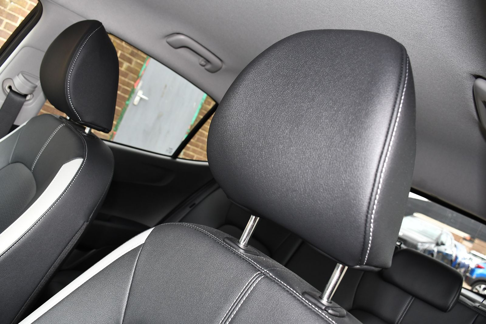 Kia Picanto 1.0 GT-Line Hatchback 5dr Petrol AMT Euro 6 (s/s) (62 bhp) 5dr Automatic 2026