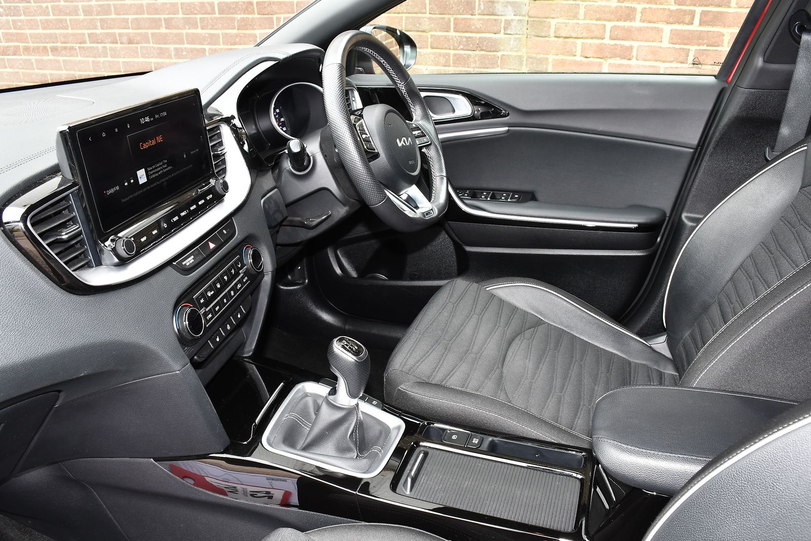 2024 Kia ProCeed 1.5 T-GDi GT-Line Shooting Brake 5dr Petrol Manual Euro 6 (s/s) (158 bhp), exterior view 4
