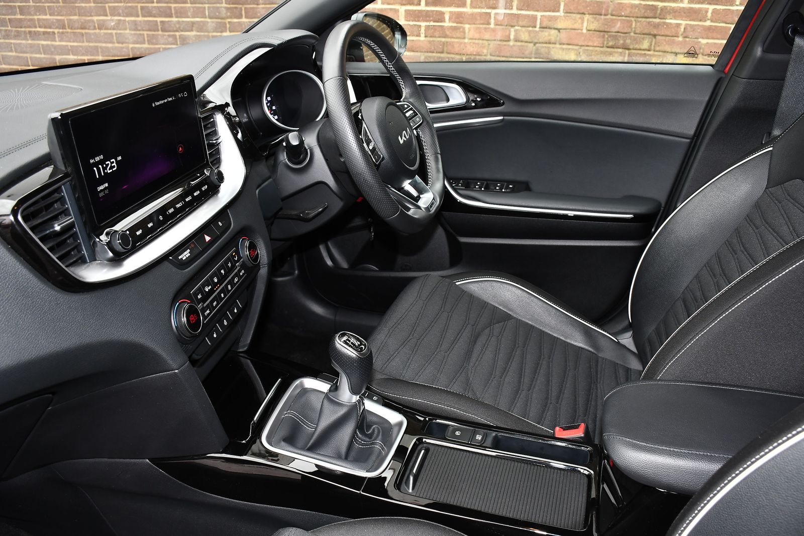 Kia ProCeed 1.5 T-GDi GT-Line Shooting Brake 5dr Petrol Manual Euro 6 (s/s) (158 bhp) 5dr Manual 2025