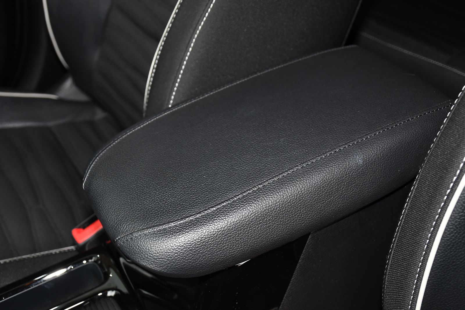 Kia ProCeed 1.5 T-GDi GT-Line Shooting Brake 5dr Petrol Manual Euro 6 (s/s) (158 bhp) 5dr Manual 2025