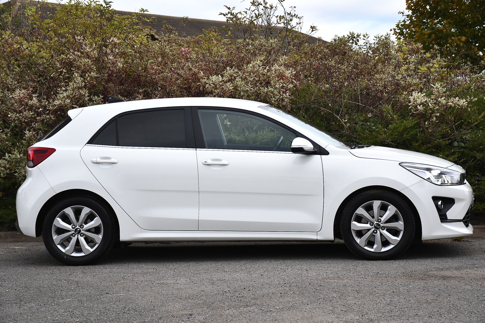 Kia Rio 1.0 T-GDi MHEV 3 Hatchback 5dr Petrol Hybrid Manual Euro 6 (s/s) (118 bhp) 5dr Manual 2025