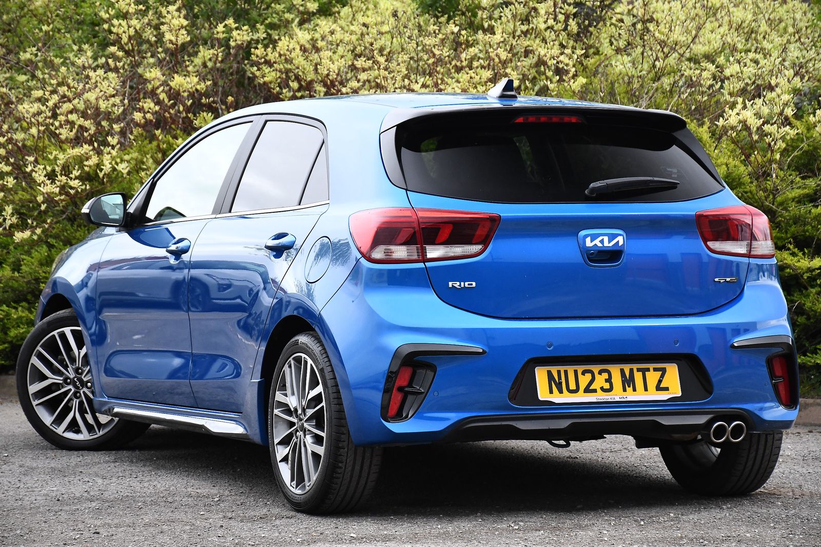 2023 Kia Rio 1.0 T-GDi MHEV GT-Line S Hatchback 5dr Petrol Hybrid DCT Euro 6 (s/s) (118 bhp), exterior view 3