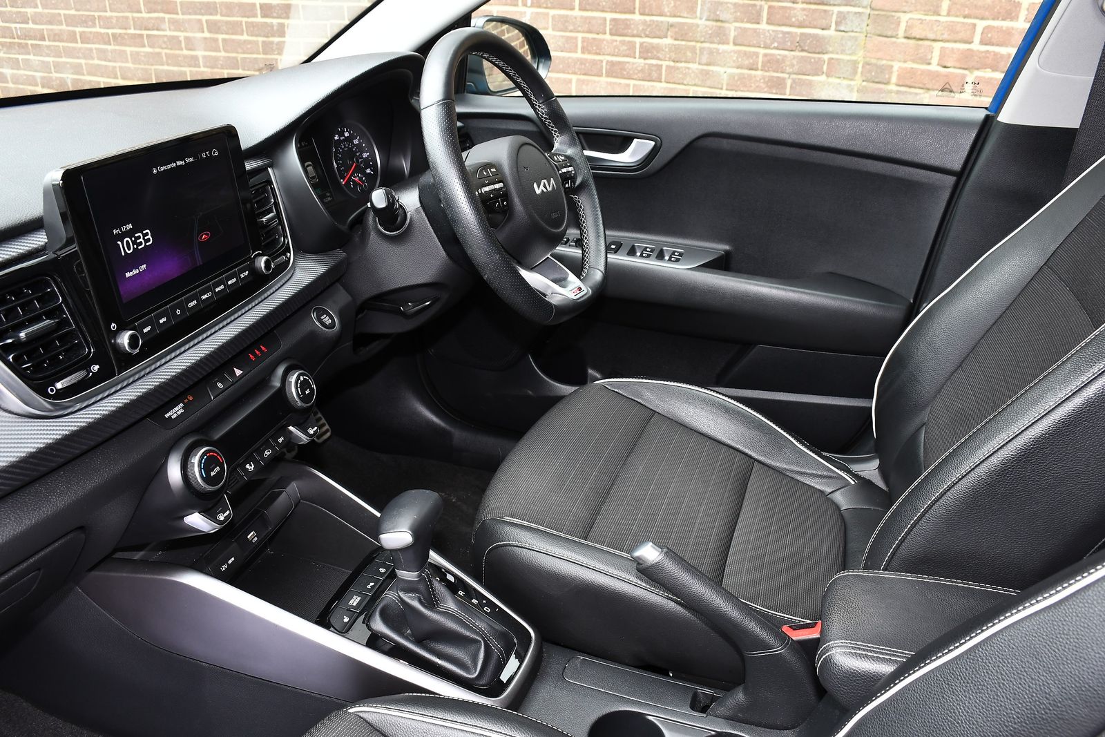 2023 Kia Rio 1.0 T-GDi MHEV GT-Line S Hatchback 5dr Petrol Hybrid DCT Euro 6 (s/s) (118 bhp), exterior view 4