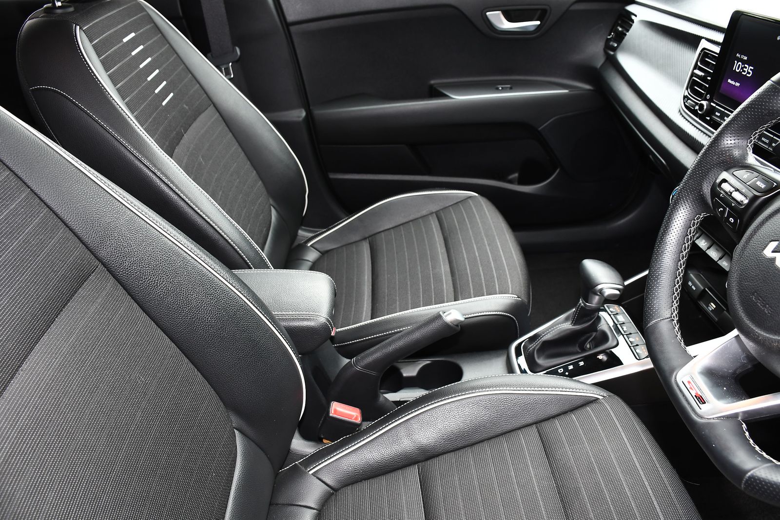 Kia Rio 1.0 T-GDi MHEV GT-Line S Hatchback 5dr Petrol Hybrid DCT Euro 6 (s/s) (118 bhp) 5dr Automatic 2026