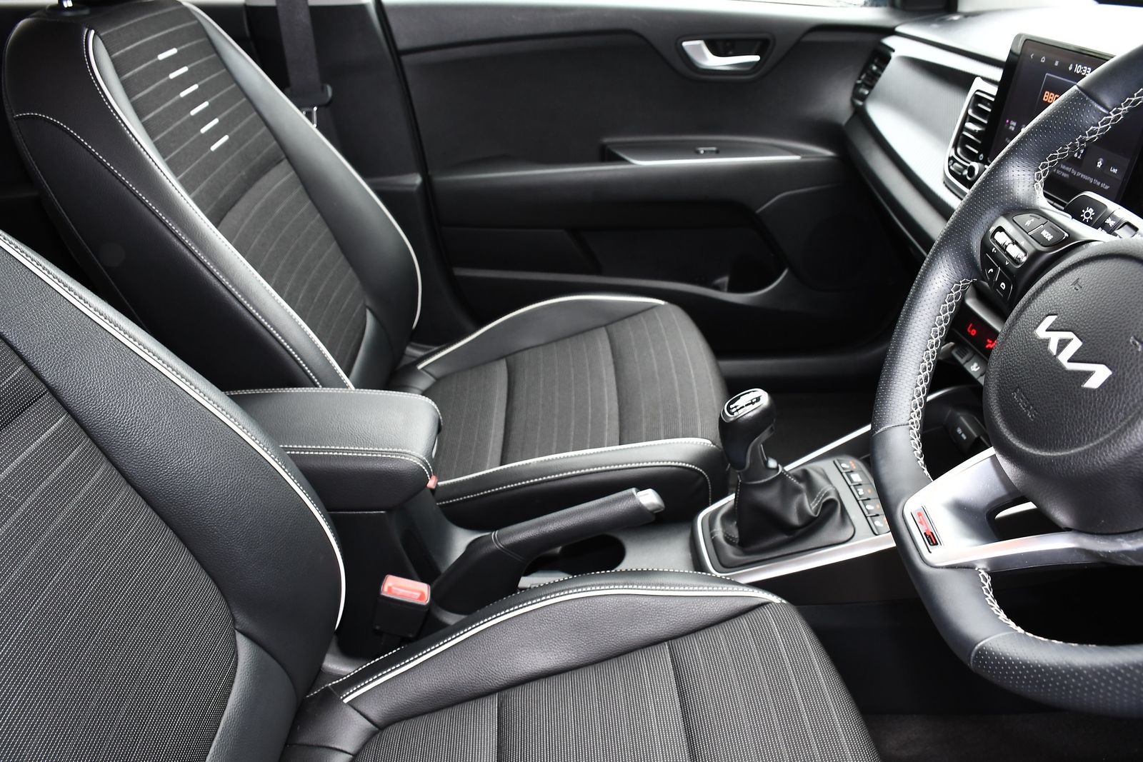 Kia Rio 1.0 T-GDi MHEV GT-Line S Hatchback 5dr Petrol Hybrid Manual Euro 6 (s/s) (118 bhp) 5dr Manual 2026