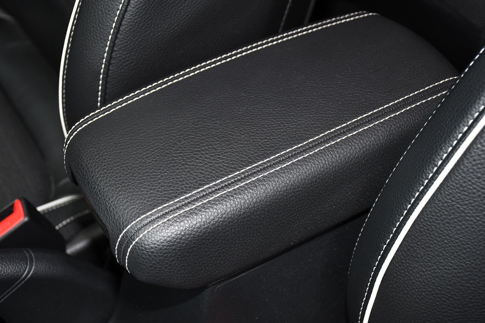 Kia Rio 1.0 T-GDi MHEV GT-Line S Hatchback 5dr Petrol Hybrid Manual Euro 6 (s/s) (118 bhp) 5dr Manual 2025