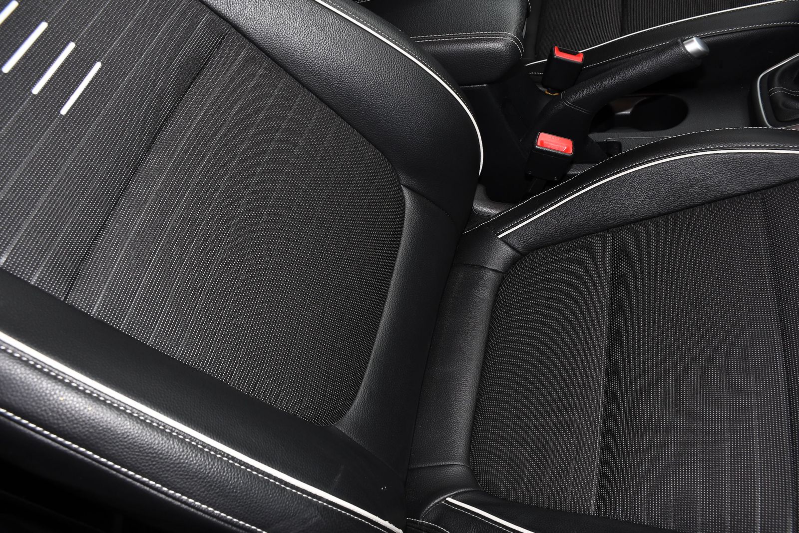 Kia Rio 1.0 T-GDi MHEV GT-Line S Hatchback 5dr Petrol Hybrid Manual Euro 6 (s/s) (118 bhp) 5dr Manual 2025