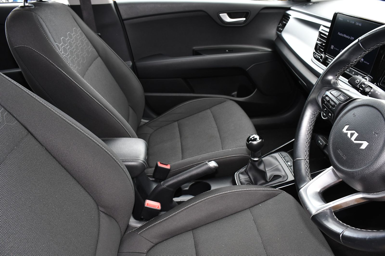 Kia Rio 1.2 2 Hatchback 5dr Petrol Manual Euro 6 (s/s) (83 bhp) 5dr Manual 2025