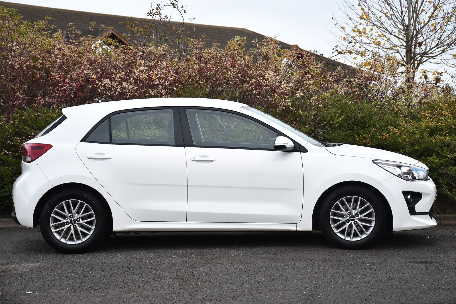 Kia Rio 1.2 2 Hatchback 5dr Petrol Manual Euro 6 (s/s) (83 bhp) 5dr Manual 2025