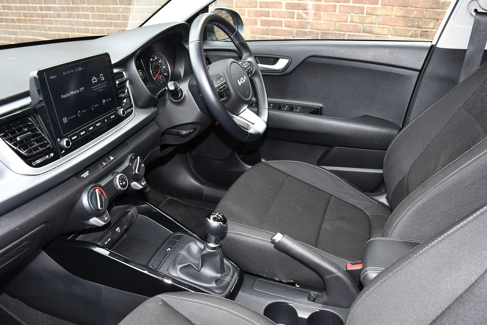 Kia Rio 1.2 2 Hatchback 5dr Petrol Manual Euro 6 (s/s) (83 bhp) 5dr Manual 2025