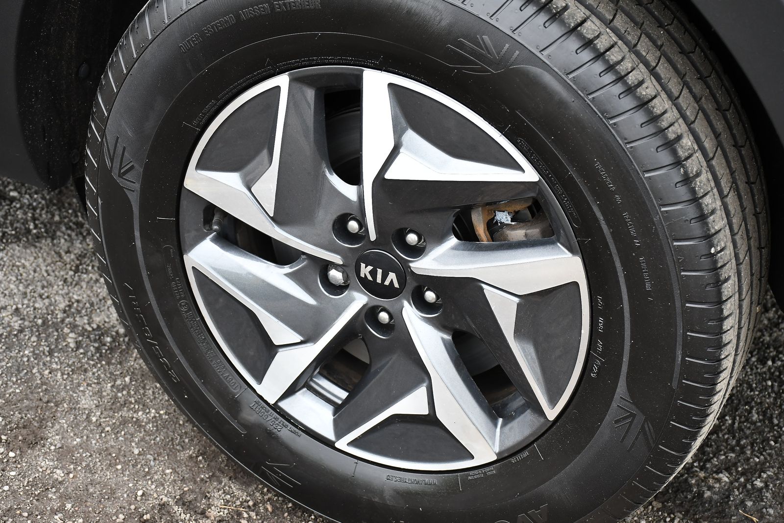 Kia Sorento 1.6 h T-GDi 2 SUV 5dr Petrol Hybrid Auto AWD Euro 6 (s/s) (226 bhp) 5dr Automatic 2026