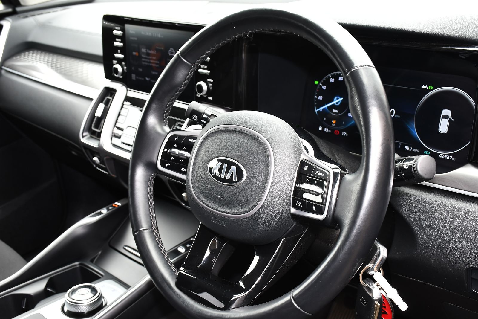 Kia Sorento 1.6 h T-GDi 2 SUV 5dr Petrol Hybrid Auto AWD Euro 6 (s/s) (226 bhp) 5dr Automatic 2026