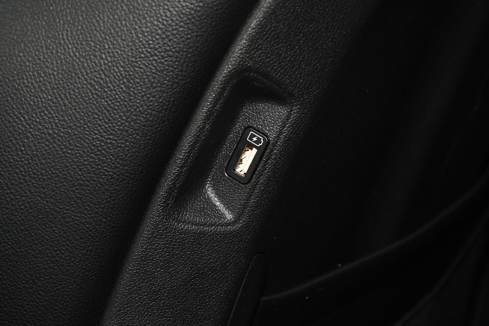 Kia Sorento 1.6 h T-GDi 3 SUV 5dr Petrol Hybrid Auto AWD Euro 6 (s/s) (226 bhp) 5dr Automatic 2025