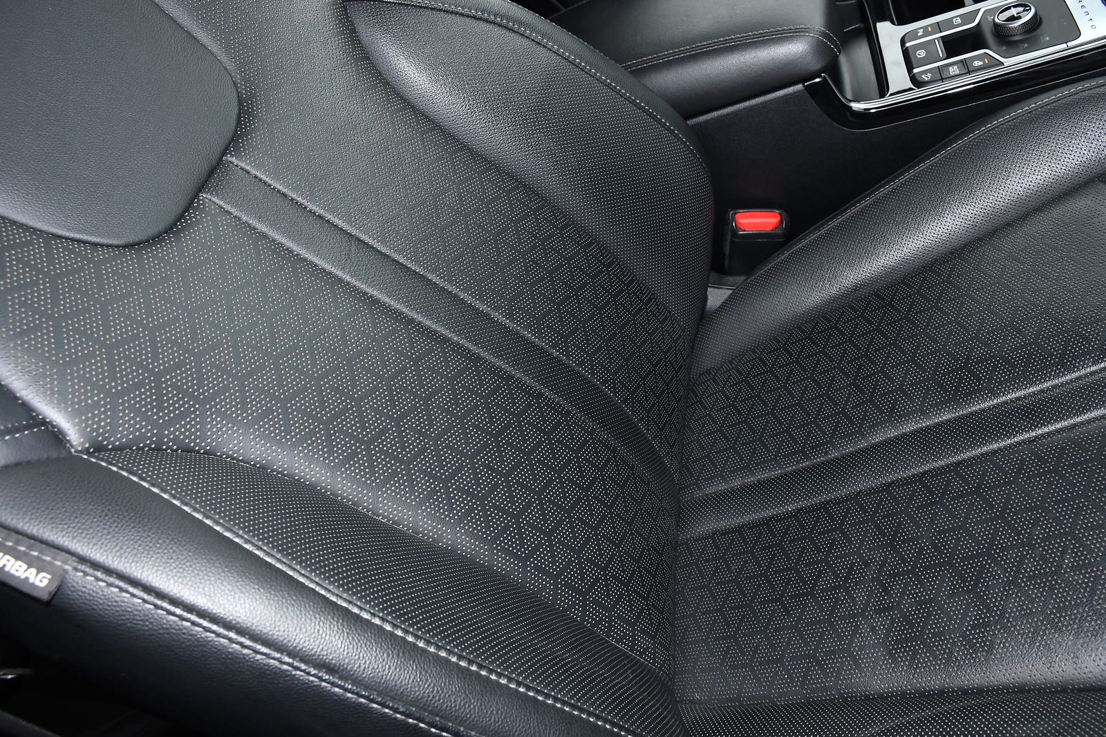 Kia Sorento 1.6 h T-GDi 3 SUV 5dr Petrol Hybrid Auto AWD Euro 6 (s/s) (226 bhp) 5dr Automatic 2025