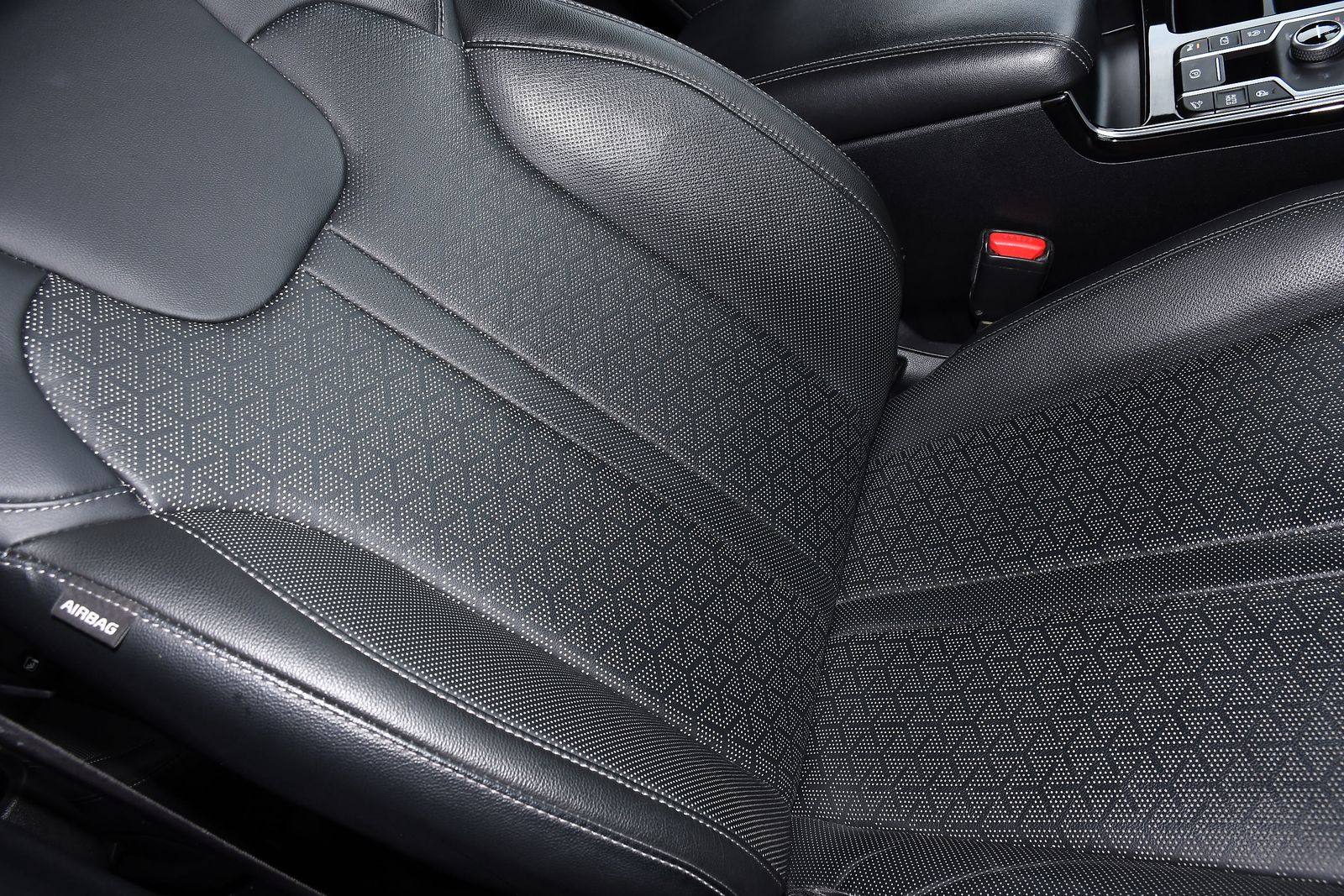 Kia Sorento 2.2 CRDi 3 SUV 5dr Diesel DCT AWD Euro 6 (s/s) (199 bhp) 5dr Automatic 2026