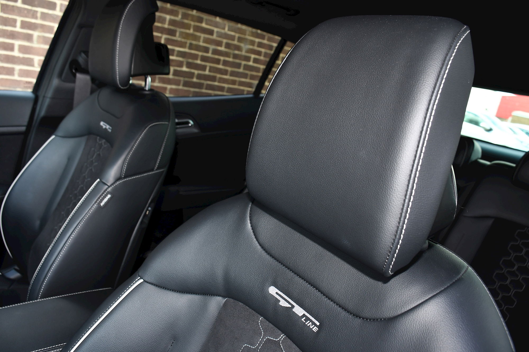 Kia Sportage 1.6 h T-GDi GT-Line SUV 5dr Petrol Hybrid Auto Euro 6 (s/s) (226 bhp) 5dr Automatic 2026