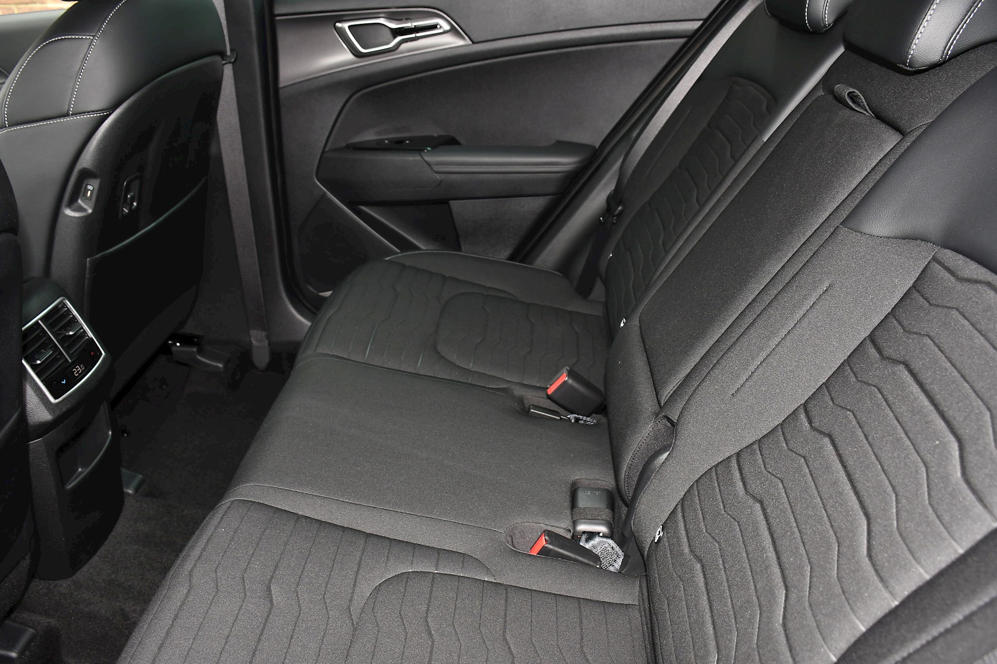 Kia Sportage 1.6 T-GDi Launch Edition SUV 5dr Petrol Manual Euro 6 (s/s) (148 bhp) 5dr Manual 2025