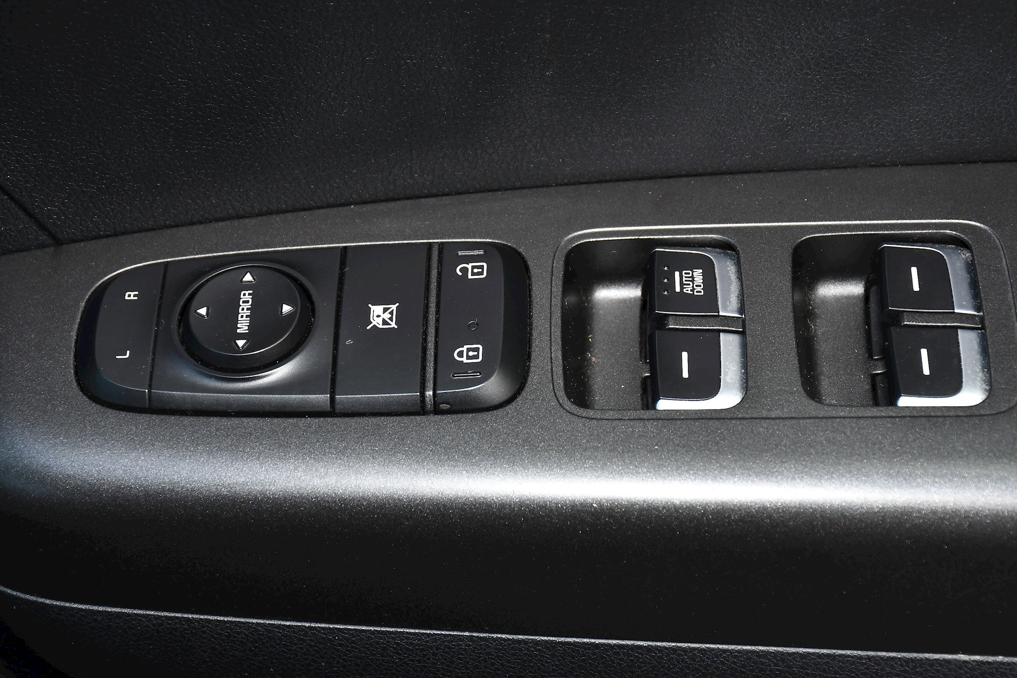 Kia Sportage 1.7 CRDi 1 SUV 5dr Diesel Manual Euro 6 (s/s) (114 bhp) 5dr Manual 2026