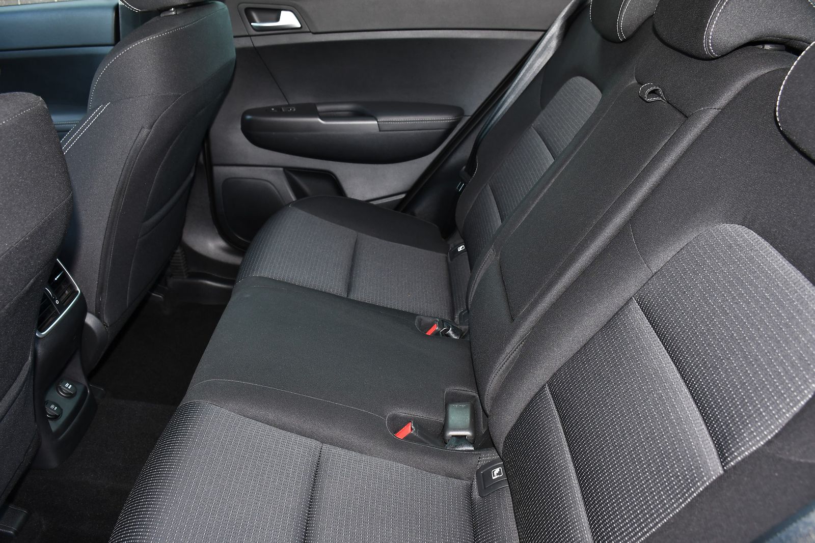 Kia Sportage 1.6 CRDi EcoDynamics+ 2 SUV 5dr Diesel Hybrid Manual Euro 6 (s/s) (134 bhp) 5dr Manual 2025