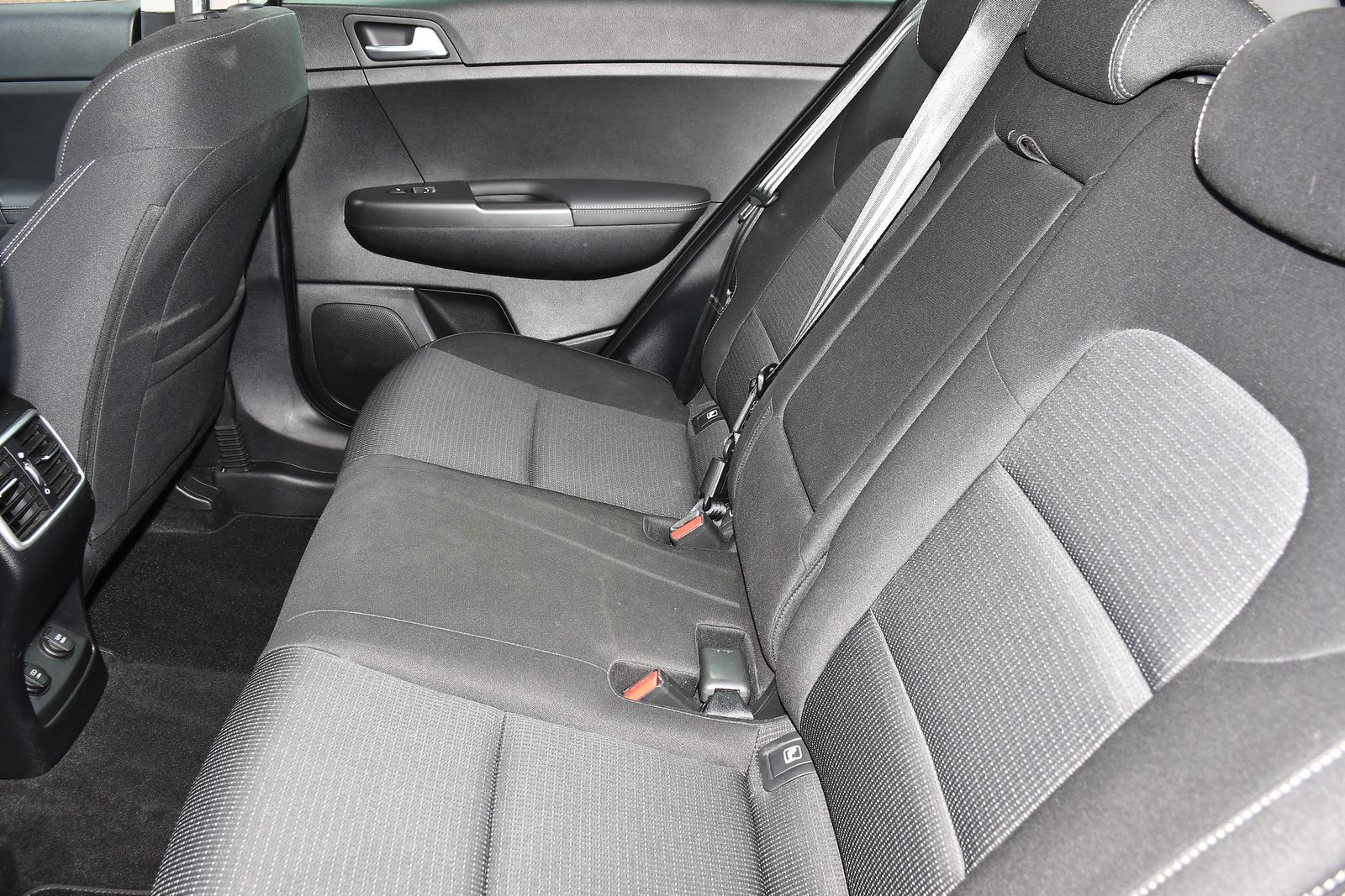 Kia Sportage 1.6 CRDi MHEV 2 SUV 5dr Diesel Hybrid DCT Euro 6 (s/s) (134 bhp) 5dr Automatic 2025