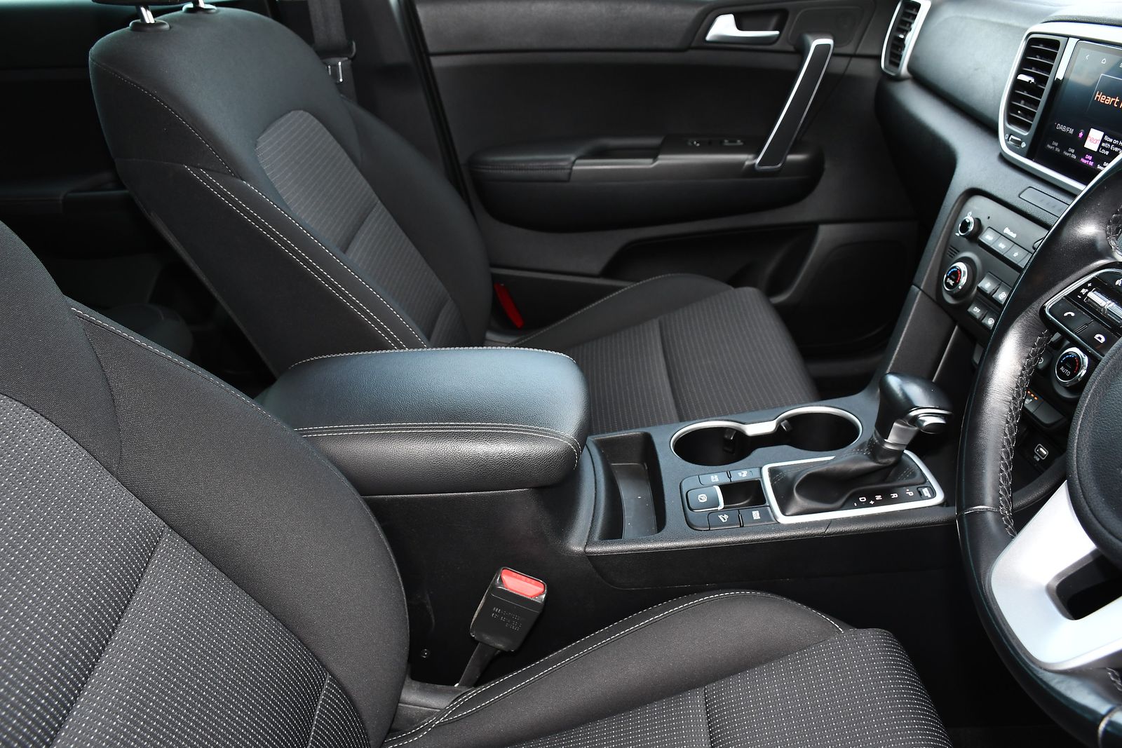 Kia Sportage 1.6 CRDi MHEV 2 SUV 5dr Diesel Hybrid DCT Euro 6 (s/s) (134 bhp) 5dr Automatic 2025