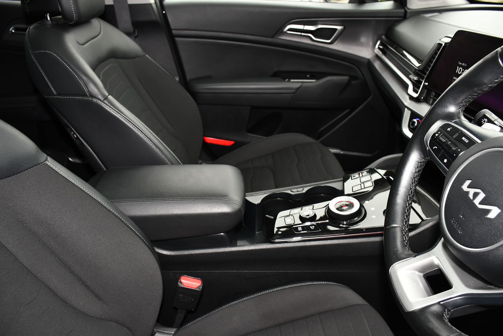 Kia Sportage 1.6 CRDi MHEV 4 SUV 5dr Diesel Hybrid DCT AWD Euro 6 (s/s) (134 bhp) 5dr Automatic 2025