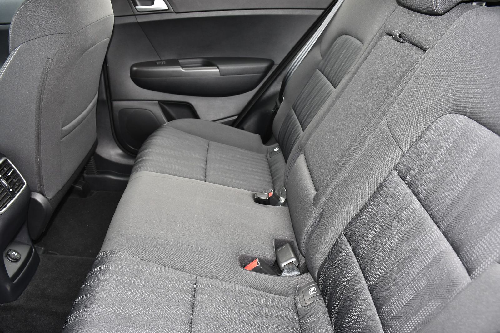 Kia Sportage 1.6 GDi 1 SUV 5dr Petrol Manual Euro 6 (s/s) (130 bhp) 5dr Manual 2025