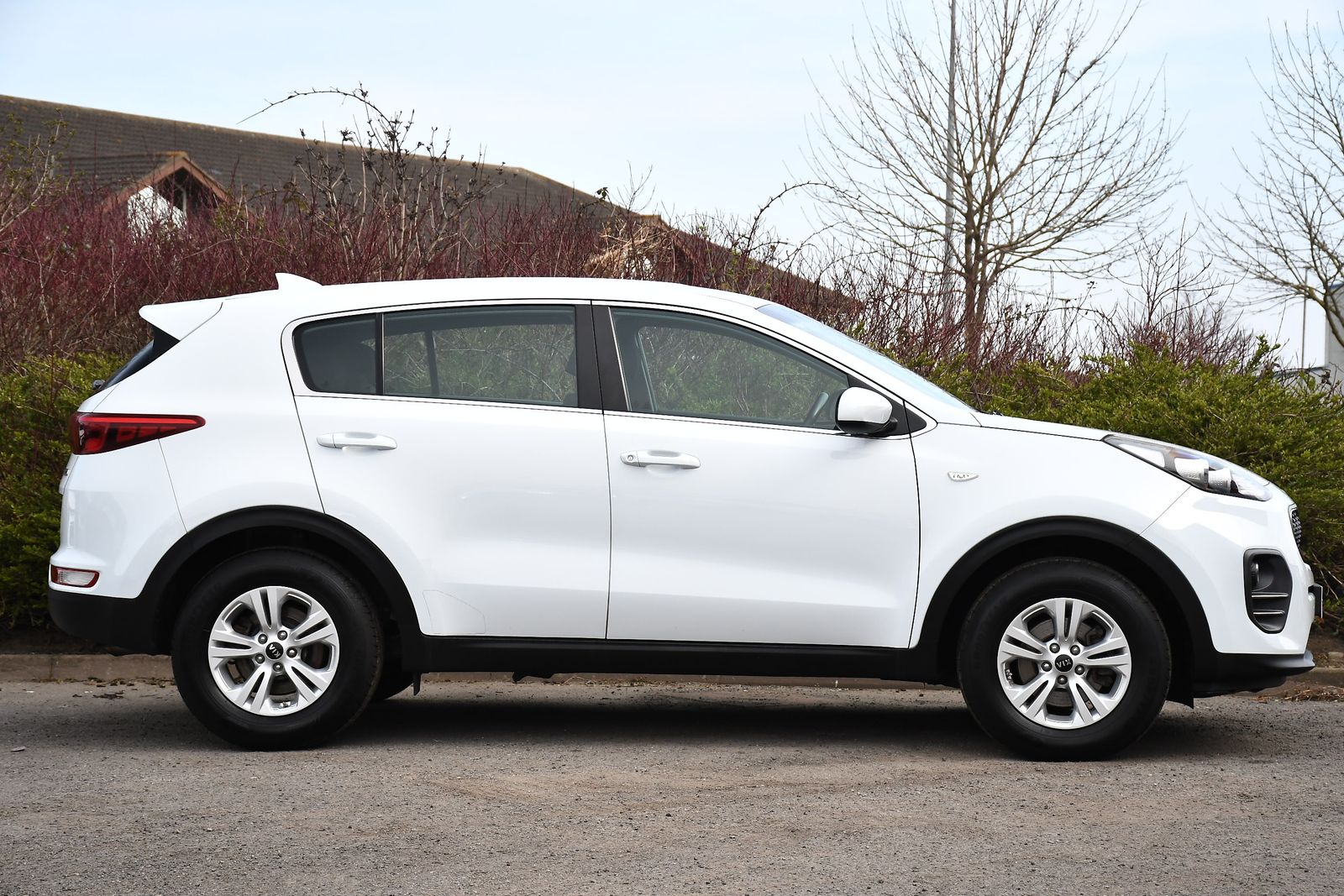 Kia Sportage 1.6 GDi 1 SUV 5dr Petrol Manual Euro 6 (s/s) (130 bhp) 5dr Manual 2025
