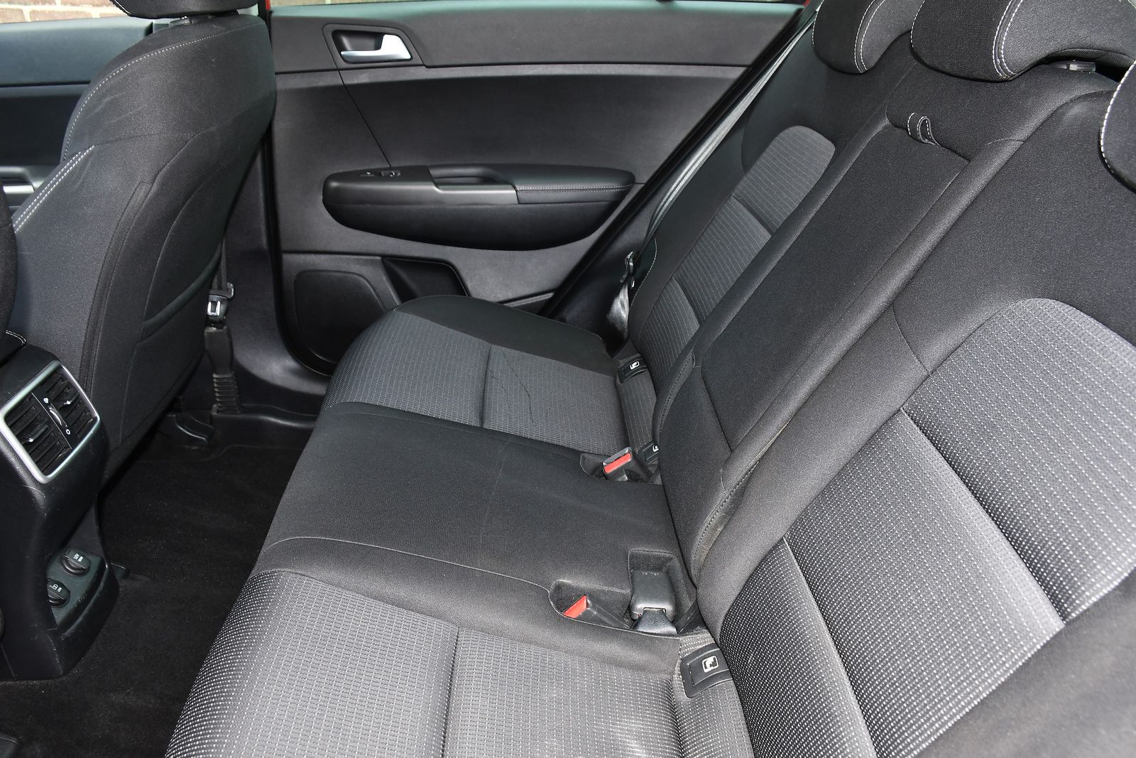 Kia Sportage 1.6 GDi 2 GPF SUV 5dr Petrol Manual Euro 6 (s/s) (130 bhp) 5dr Manual 2026