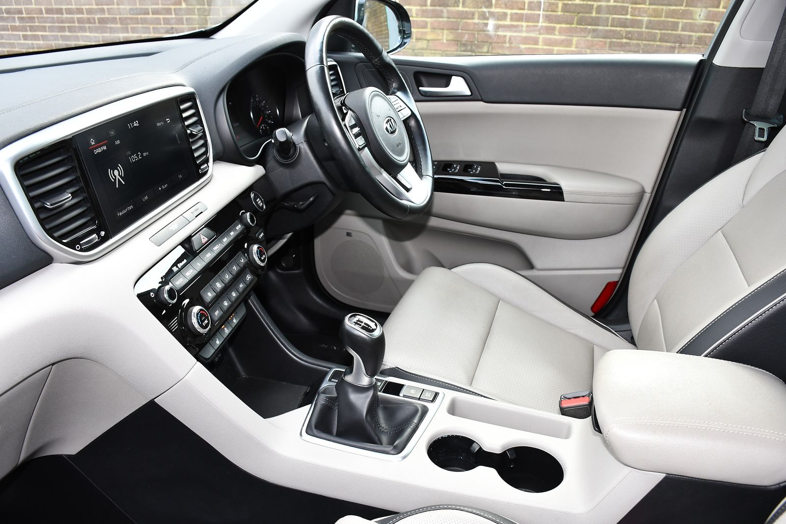 Kia Sportage 1.6 GDi Platinum Edition SUV 5dr Petrol Manual Euro 6 (s/s) (130 bhp) 5dr Manual 2025