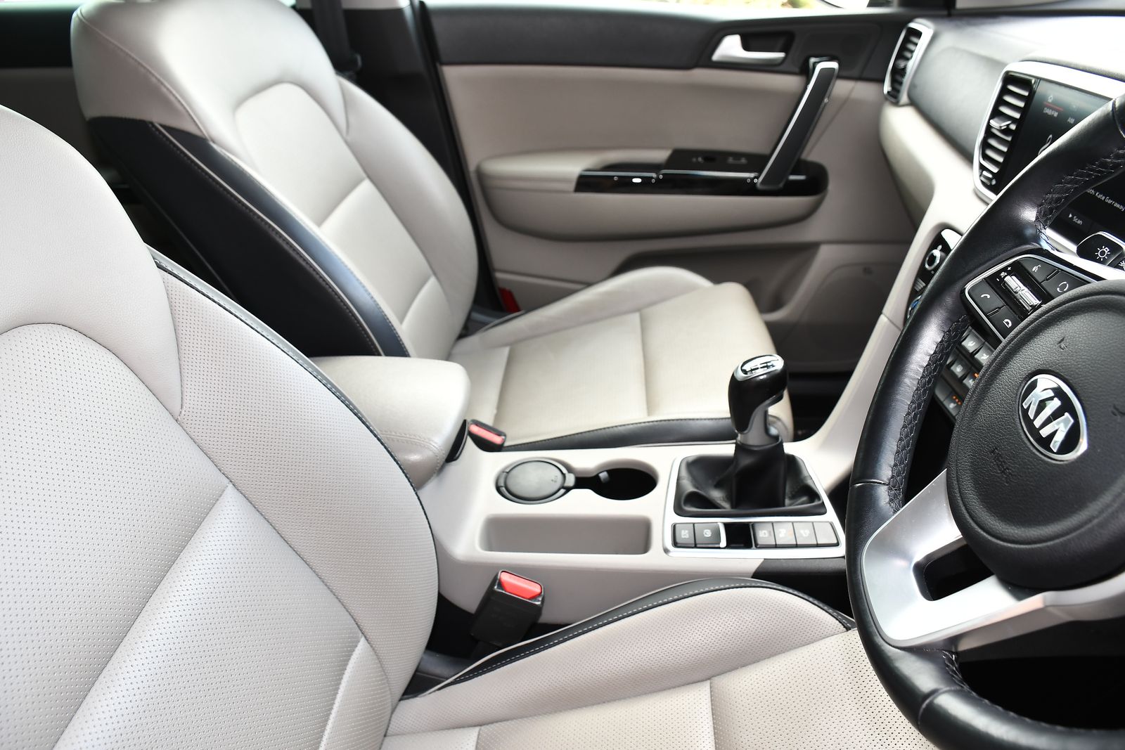 Kia Sportage 1.6 GDi Platinum Edition SUV 5dr Petrol Manual Euro 6 (s/s) (130 bhp) 5dr Manual 2025