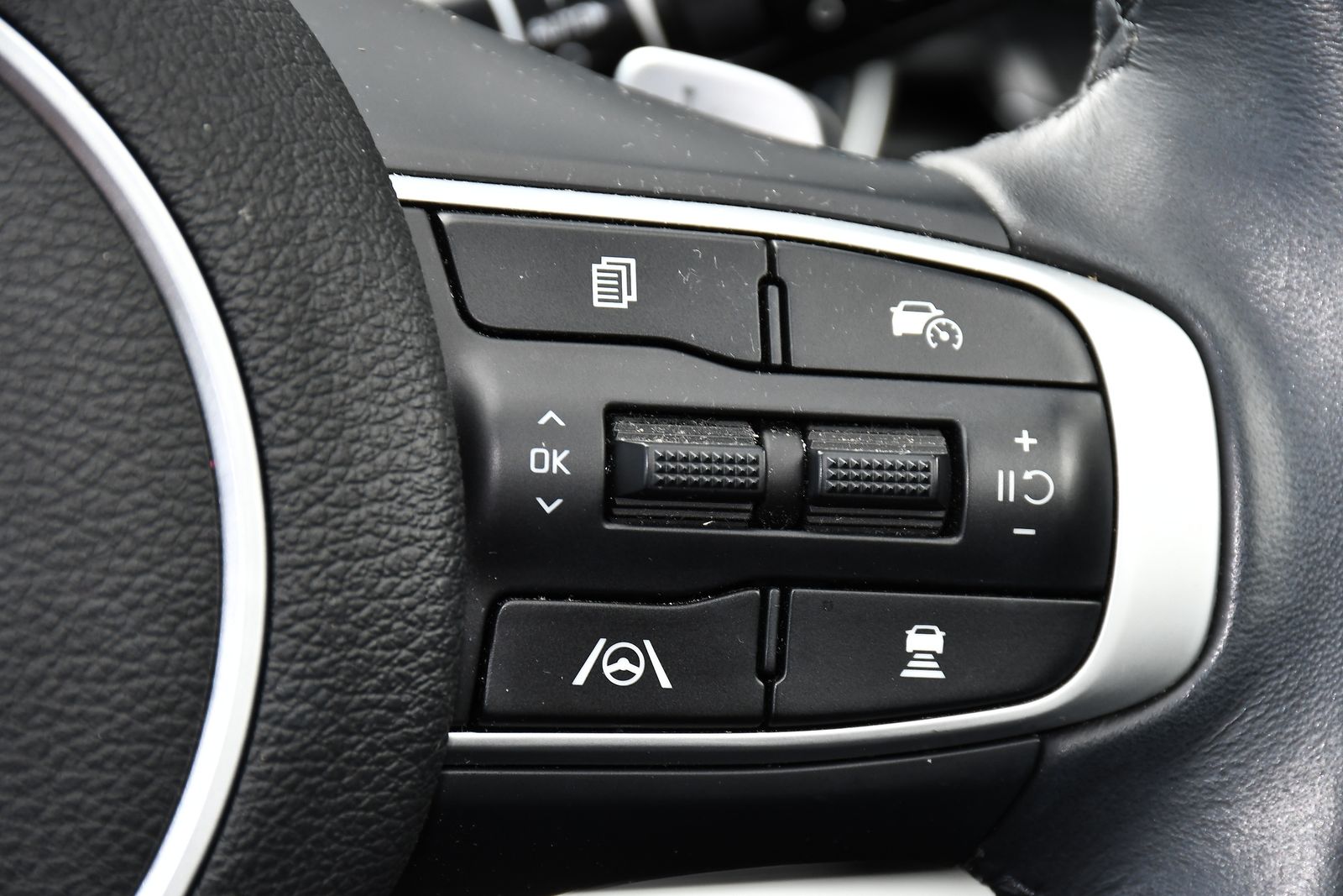 Kia Sportage 1.6 h T-GDi 3 SUV 5dr Petrol Hybrid Auto Euro 6 (s/s) (226 bhp) 5dr Automatic 2025