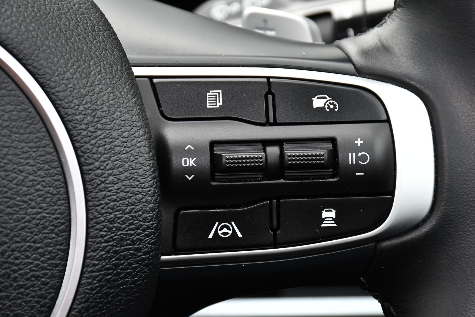 Kia Sportage 1.6 h T-GDi 4 SUV 5dr Petrol Hybrid Auto Euro 6 (s/s) (226 bhp) 5dr Automatic 2025