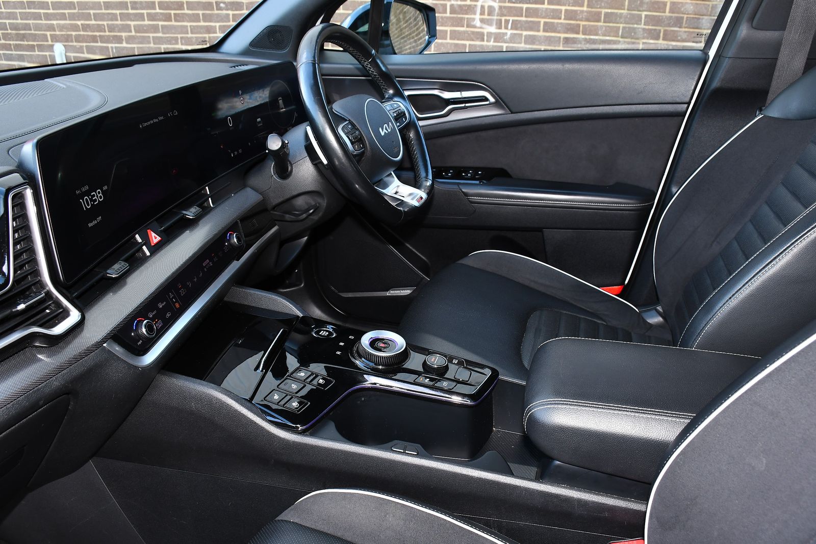 Kia Sportage 1.6 h T-GDi GT-Line S SUV 5dr Petrol Hybrid Auto AWD Euro 6 (s/s) (226 bhp) 5dr Automatic 2026