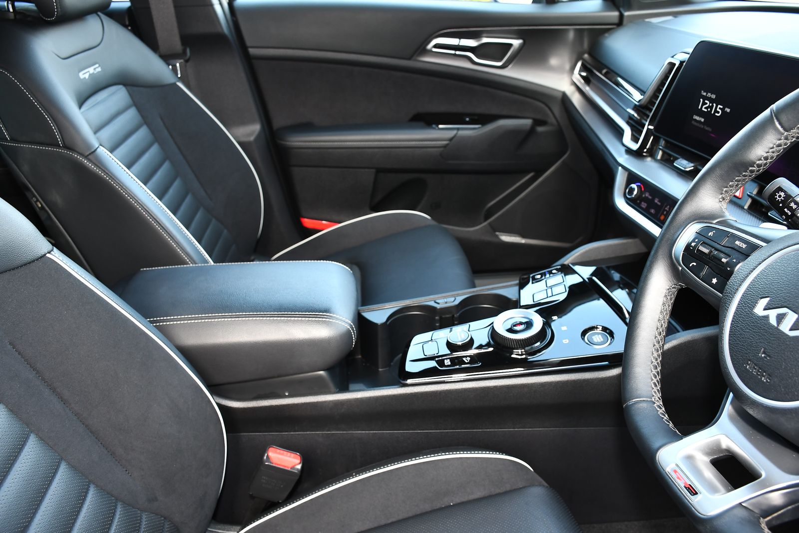 Kia Sportage 1.6 h T-GDi GT-Line S SUV 5dr Petrol Hybrid Auto AWD Euro 6 (s/s) (226 bhp) 5dr Automatic 2025