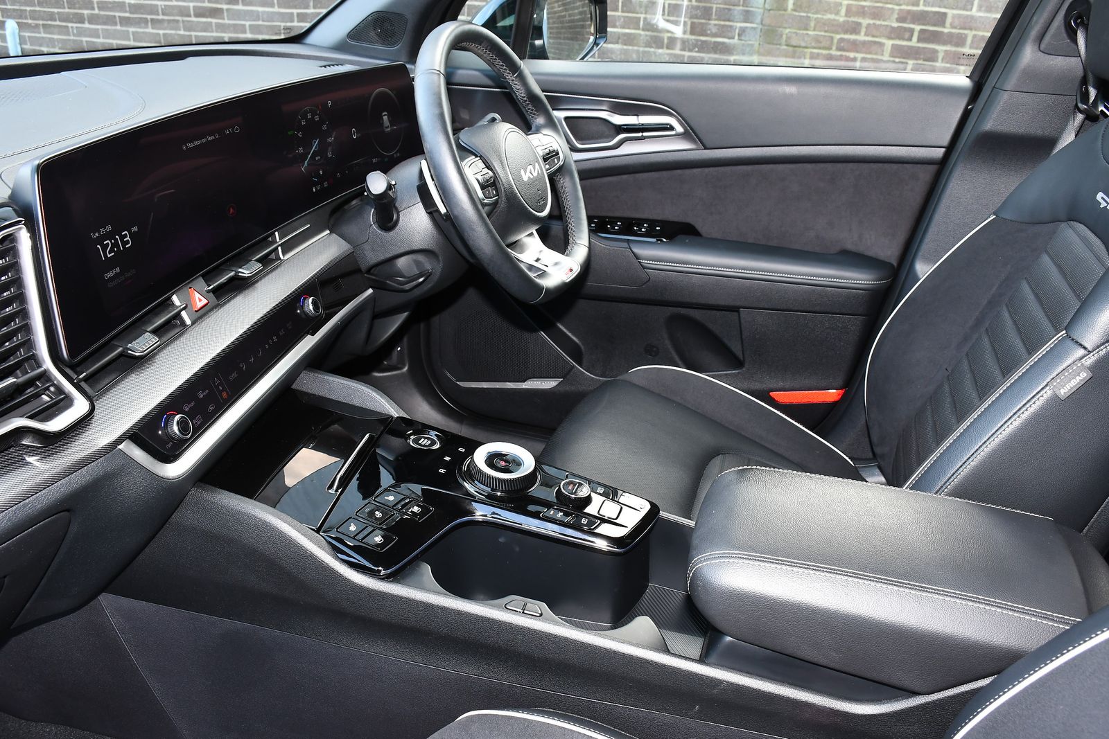 Kia Sportage 1.6 h T-GDi GT-Line S SUV 5dr Petrol Hybrid Auto AWD Euro 6 (s/s) (226 bhp) 5dr Automatic 2025