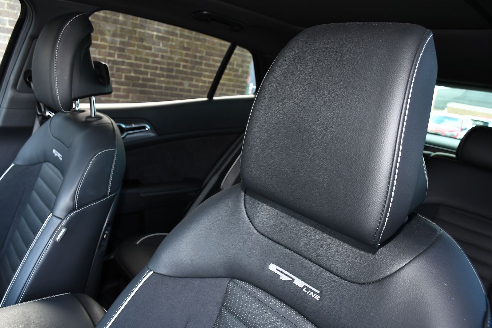 Kia Sportage 1.6 h T-GDi GT-Line S SUV 5dr Petrol Hybrid Auto AWD Euro 6 (s/s) (226 bhp) 5dr Automatic 2025