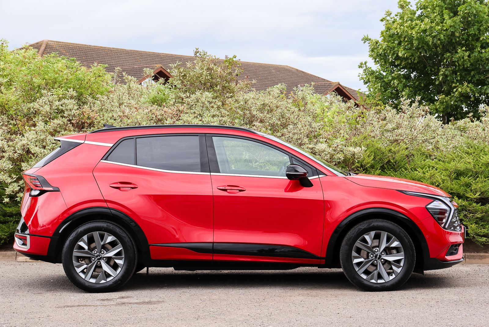 Kia Sportage 1.6 h T-GDi GT-Line S SUV 5dr Petrol Hybrid Auto AWD Euro 6 (s/s) (226 bhp) 5dr Automatic 2025