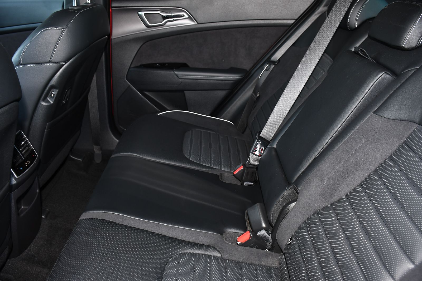 Kia Sportage 1.6 h T-GDi GT-Line S SUV 5dr Petrol Hybrid Auto Euro 6 (s/s) (207 bhp) 5dr Automatic 2025