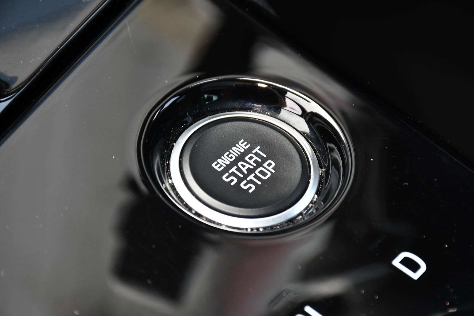 Kia Sportage 1.6 h T-GDi GT-Line S SUV 5dr Petrol Hybrid Auto Euro 6 (s/s) (226 bhp) 5dr Automatic 2025