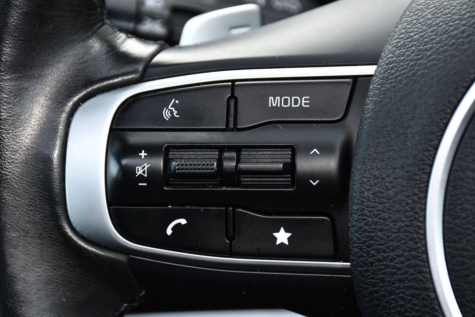 Kia Sportage 1.6 h T-GDi GT-Line S SUV 5dr Petrol Hybrid Auto Euro 6 (s/s) (226 bhp) 5dr Automatic 2025