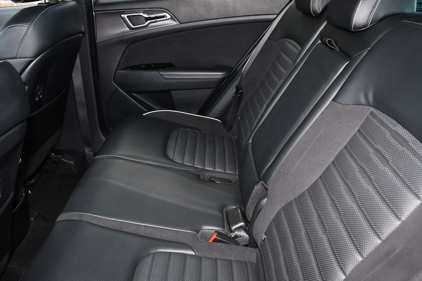 Kia Sportage 1.6 h T-GDi GT-Line S SUV 5dr Petrol Hybrid Auto Euro 6 (s/s) (226 bhp) 5dr Automatic 2025