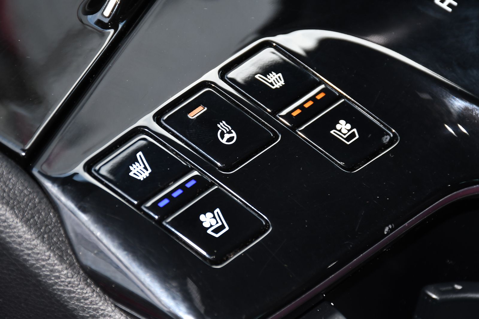 Kia Sportage 1.6 h T-GDi GT-Line S SUV 5dr Petrol Hybrid Auto Euro 6 (s/s) (226 bhp) 5dr Automatic 2025