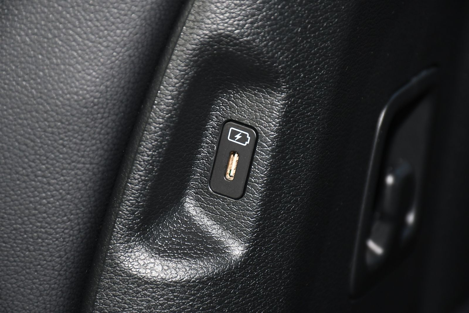 Kia Sportage 1.6 h T-GDi GT-Line SUV 5dr Petrol Hybrid Auto Euro 6 (s/s) (226 bhp) 5dr Automatic 2025