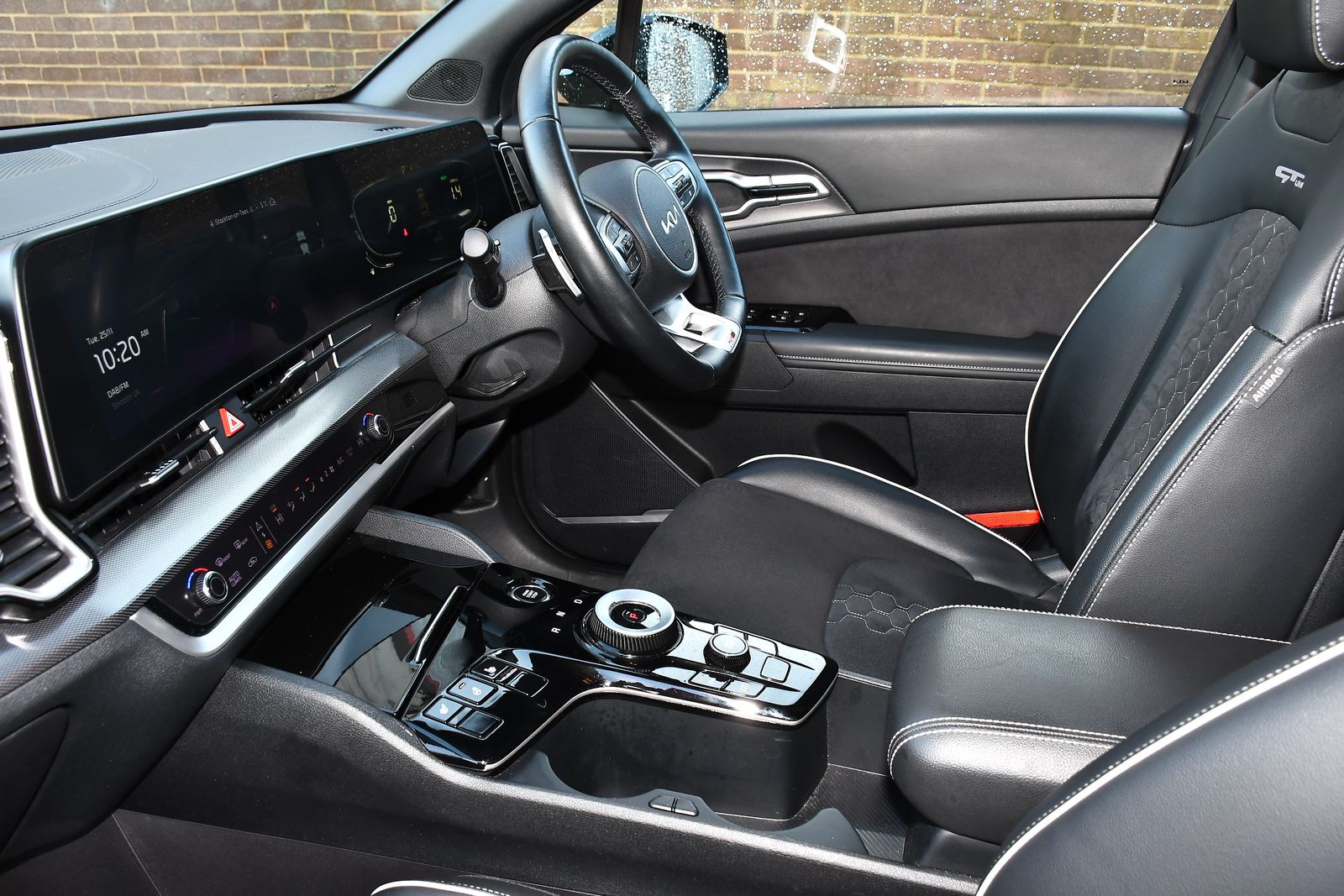 Kia Sportage 1.6 h T-GDi GT-Line SUV 5dr Petrol Hybrid Auto Euro 6 (s/s) (226 bhp) 5dr Automatic 2025