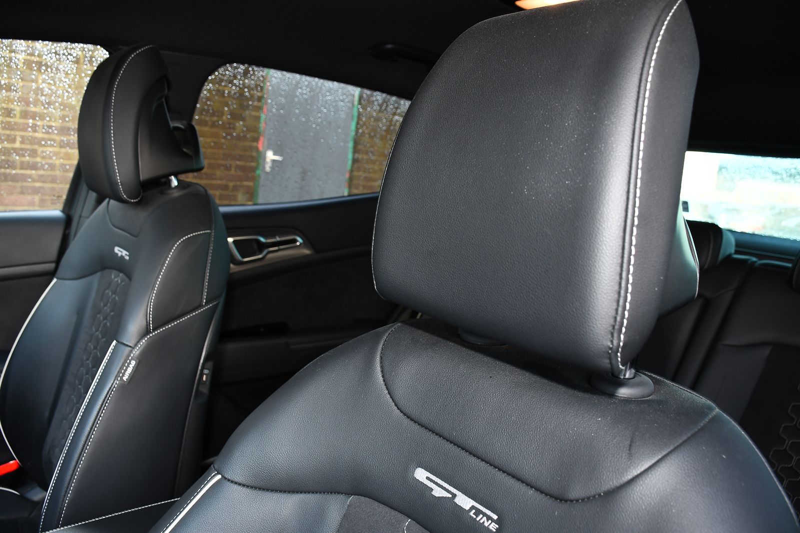 Kia Sportage 1.6 h T-GDi GT-Line SUV 5dr Petrol Hybrid Auto Euro 6 (s/s) (226 bhp) 5dr Automatic 2025