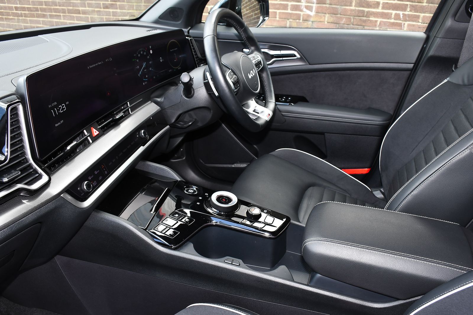 Kia Sportage 1.6 T-GDi 13.8kWh GT-Line S SUV 5dr Petrol Plug-in Hybrid Auto AWD Euro 6 (s/s) (261 bhp) 5dr Automatic 2025