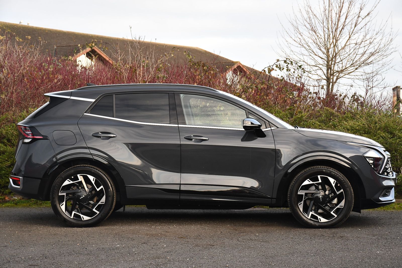 Kia Sportage 1.6 T-GDi 13.8kWh GT-Line SUV 5dr Petrol Plug-in Hybrid Auto AWD Euro 6 (s/s) (261 bhp) 5dr Automatic 2025