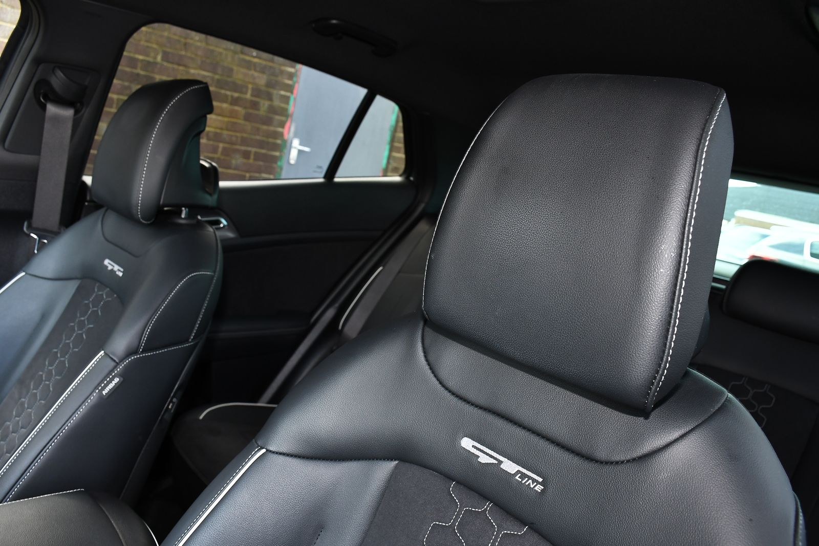 Kia Sportage 1.6 T-GDi 13.8kWh GT-Line SUV 5dr Petrol Plug-in Hybrid Auto AWD Euro 6 (s/s) (261 bhp) 5dr Automatic 2025