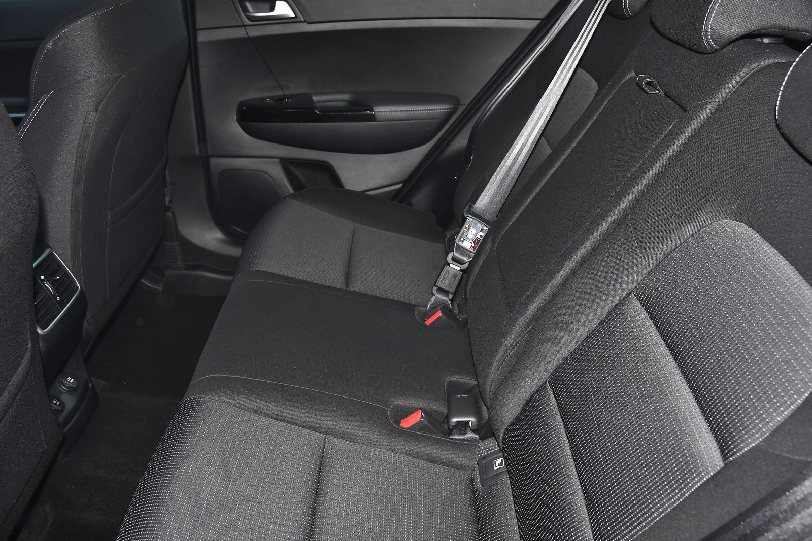 Kia Sportage 1.6 T-GDi 2 SUV 5dr Petrol Manual AWD Euro 6 (s/s) (174 bhp) 5dr Manual 2026